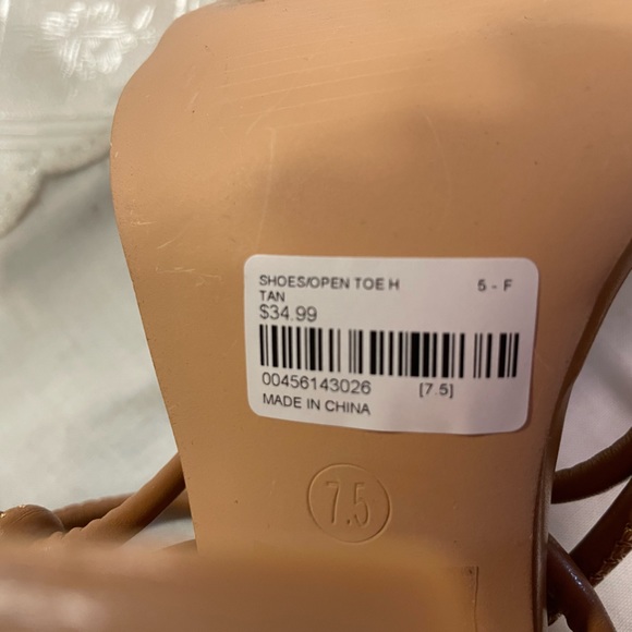 SO ME sandals - Picture 8 of 8